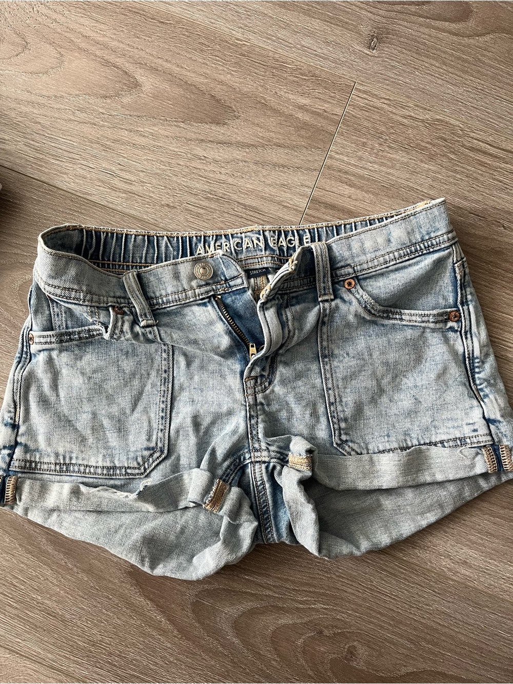 American Eagle Outfitters Light Denim Rolled-Hem Jean Shorts